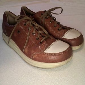 Finn Comfort brown leather shoes!